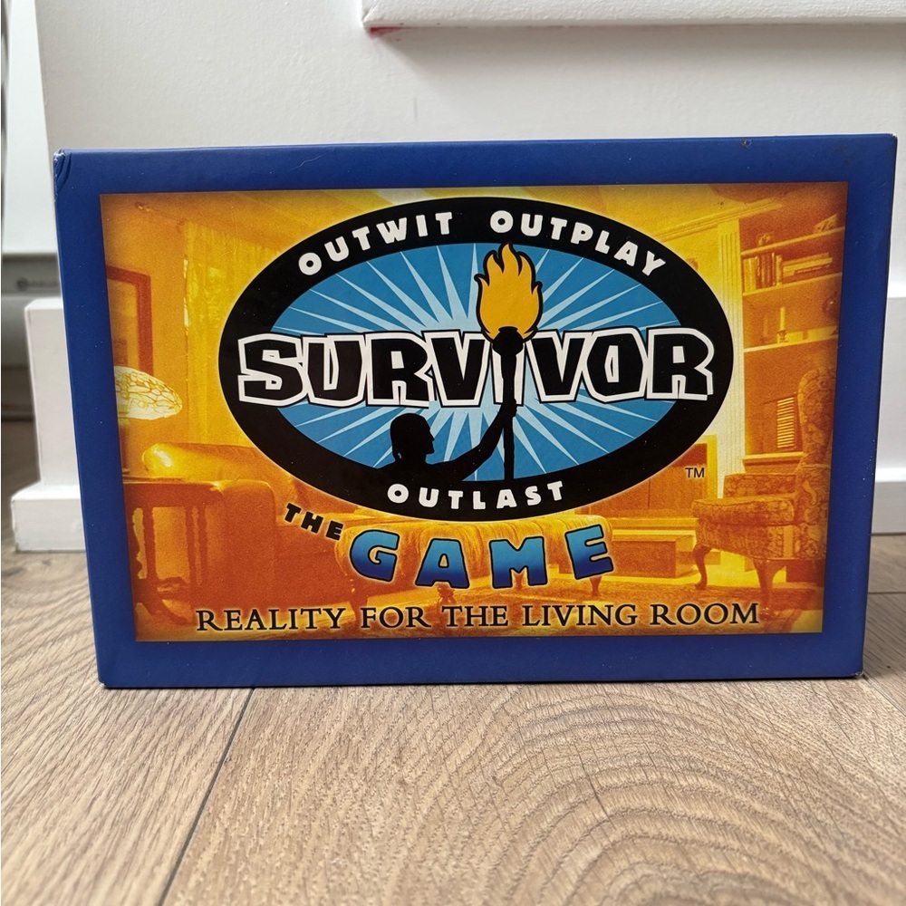 Survivor The Game Board Game – Outwit Outplay Outlast – Complete – Like New